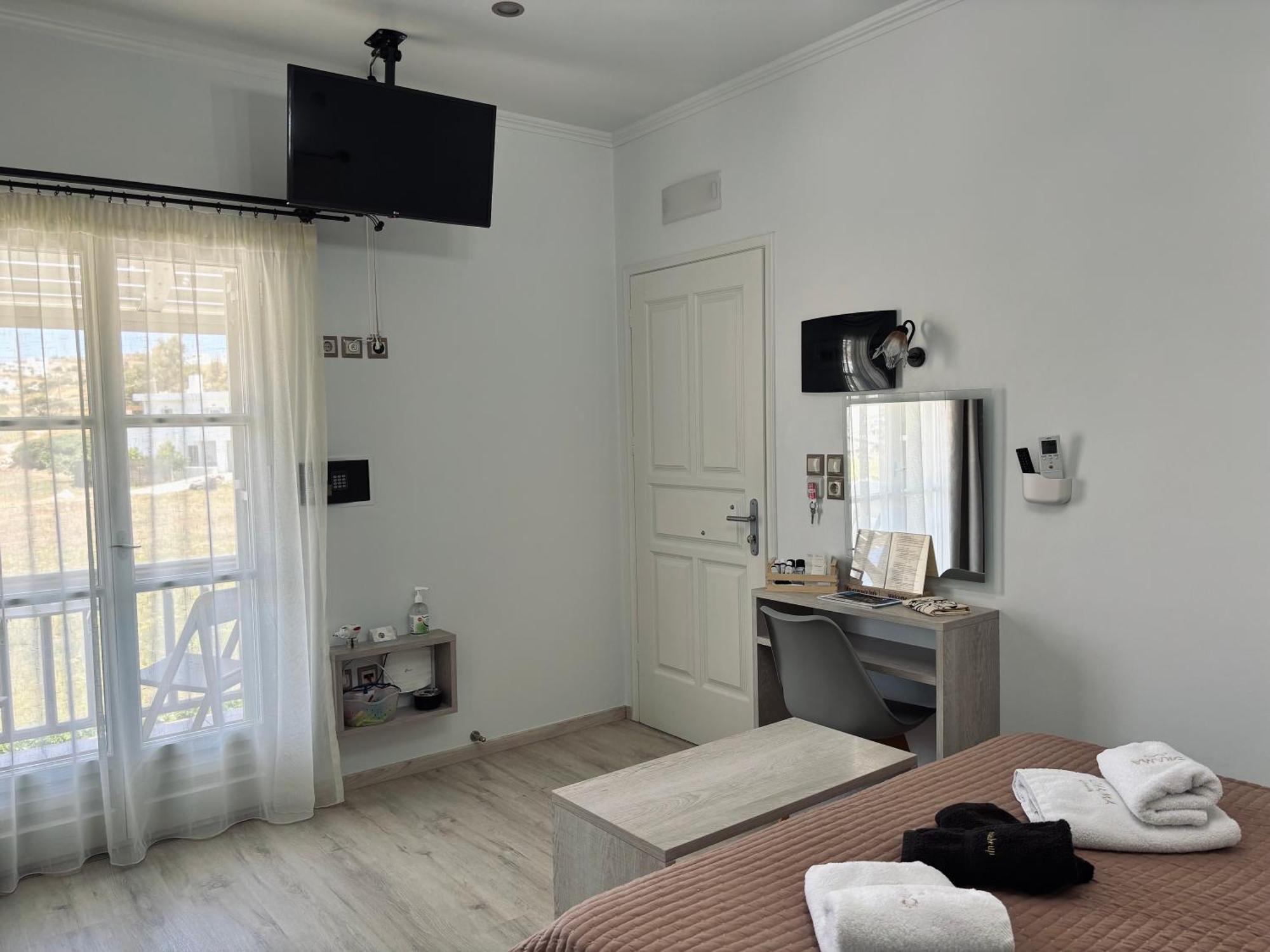 Orama Milos Adamantas  Bagian luar foto